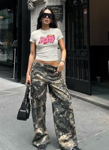 Pretty It Girl Baby tee for Women