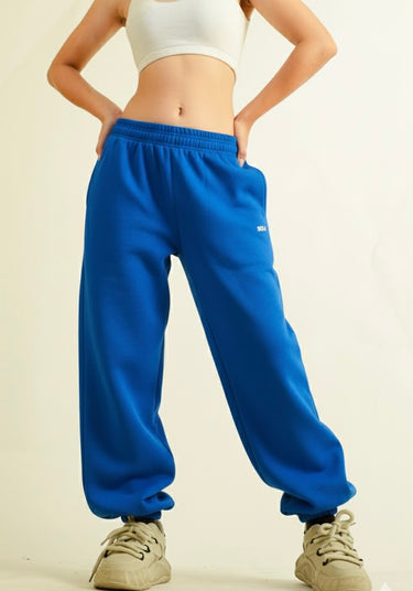 Weekend Tracks For Men And Women