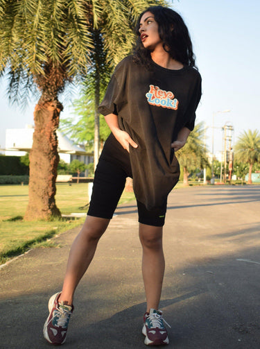 Hey Look Oversized Tee (T-shirt) Oversized T-shirt Burger Bae Black Free Size