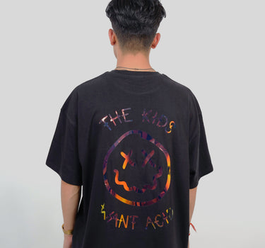 Kids want acid (Holographic) : Regular  Tee For Men and Women