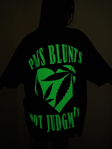 Pass Bl*nts : Black Glow In Dark Drop sleeved Tee for Women