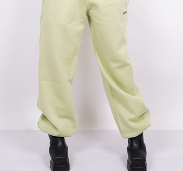 Weekend Tracks - Apple Green For Men And Women