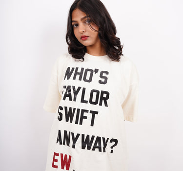 Taylor Swift : Who’s Taylor Swift anyway? Drop Sleeved Tee For Women