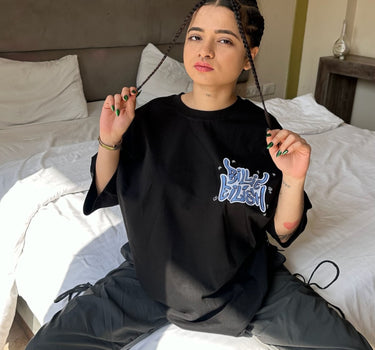 The Billie Eilish Cartoon Art Drop Sleeved Tee for Men and Women