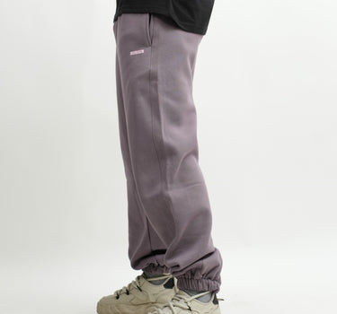 Weekend Tracks For Men And Women