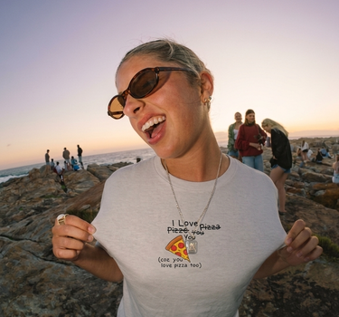 I love Pizza:  Regular  Tee   For Men and Women