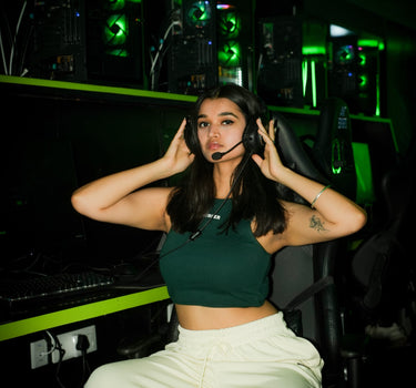 Round Neck Sleeveless Racer Tank For Women