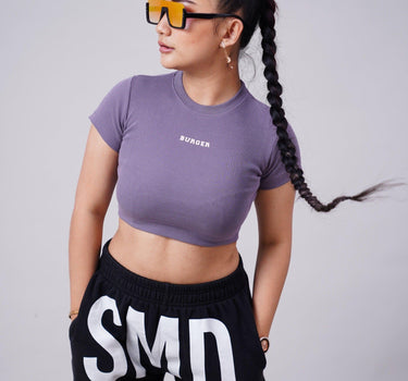 Burger logo Gigi Tee (T-shirt) Tops Burger Bae 