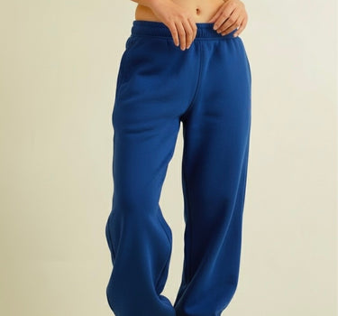 Weekend Tracks For Men And Women