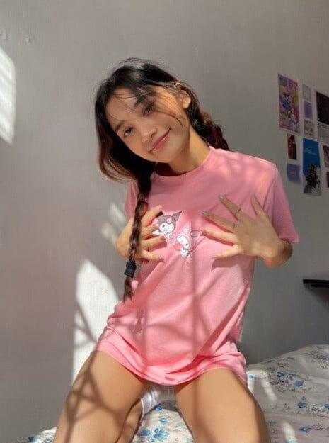 Kuromi And My Melody Spellbound Regular Tee (T-shirt) T-shirt Burger Bae S Candy Pink 