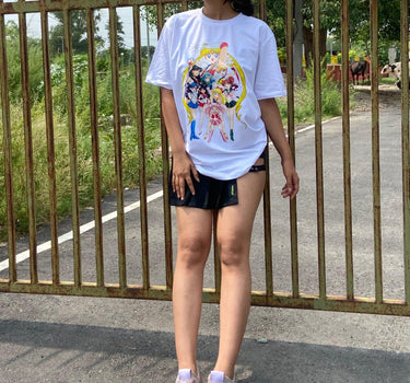 Sailor Moon Oversized Tee (T-shirt) Oversized T-shirt Burger Bae 