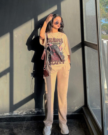 Travis Scott - Vintage Oversized Unisex Tee (T-shirt) - BurgerBae