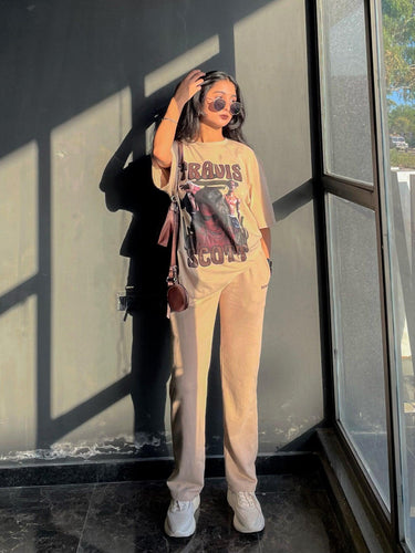 Travis Scott - Vintage Oversized Unisex Tee (T-shirt) - BurgerBae