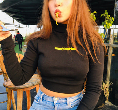 Uniquely Imperfect Turtleneck Turtle-Necks Burger Bae XS Black 