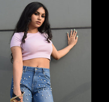 Basic Gigi Tee (T-shirt) Tops Burger Bae 