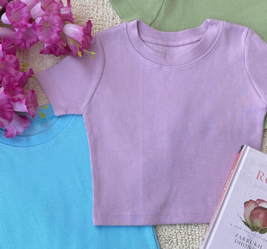 Basic Gigi Tee (T-shirt) Tops Burger Bae 