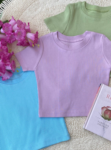 Basic Gigi Tee (T-shirt) Tops Burger Bae 