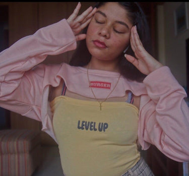 Burger Bust Crop Sweat Sweatshirt Burger Bae Free size Baby Pink 